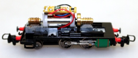 Complete Loco Chassis ( HO Narrow Gauge Peter Sam )